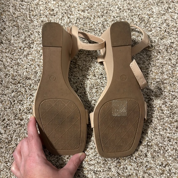 DREAM PAIRS Women’s Casual Dressy Wedge Sandals Cute Square Toe - Picture 3 of 4